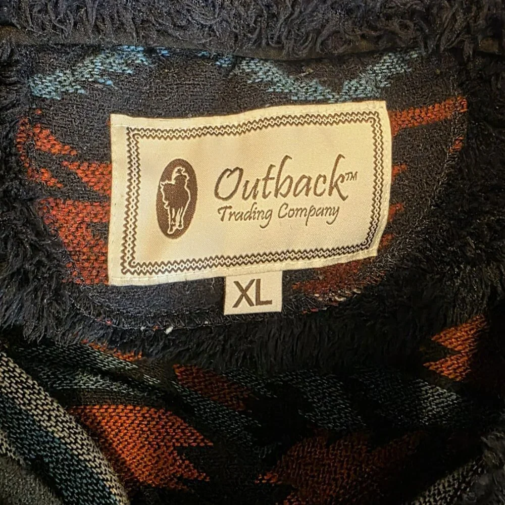 Outback Trading Company Aztec Black Designed Long Sleeve‎ Comfy Top in Size XL